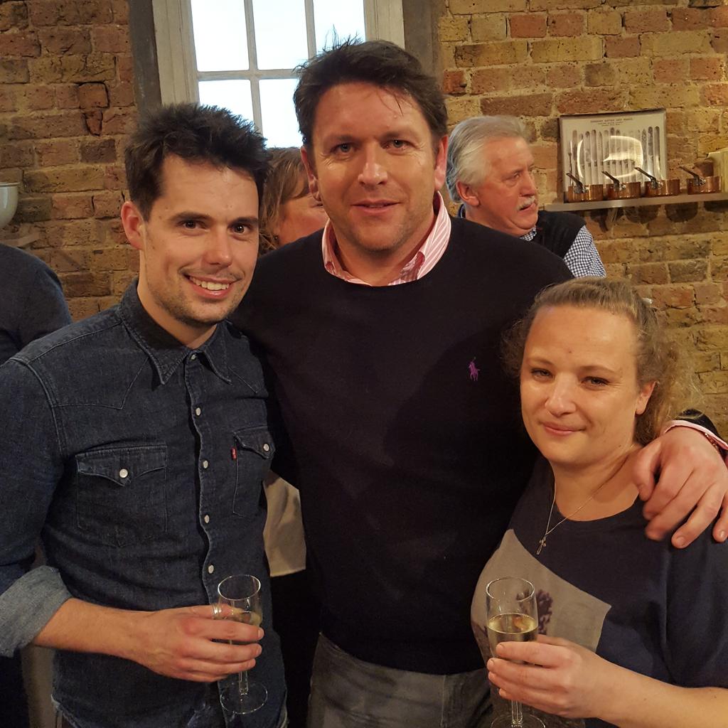 michaelabowles's tweet image. Last show with @jamesmartinchef, me and @AlanThatcher will miss you. Love from the sponge Monkeys!