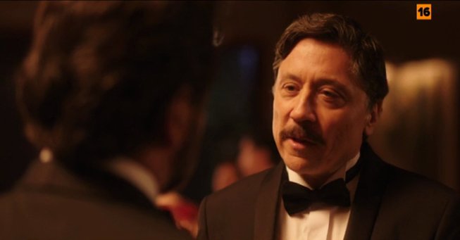 SerieLaEmbajada's tweet photo. [PROMO] El poder tiene un precio, muy pronto estreno de #LaEmbajada en Antena 3 ► https://t.co/XiwMEtOtCY https://t.co/nJKAjc7GsG