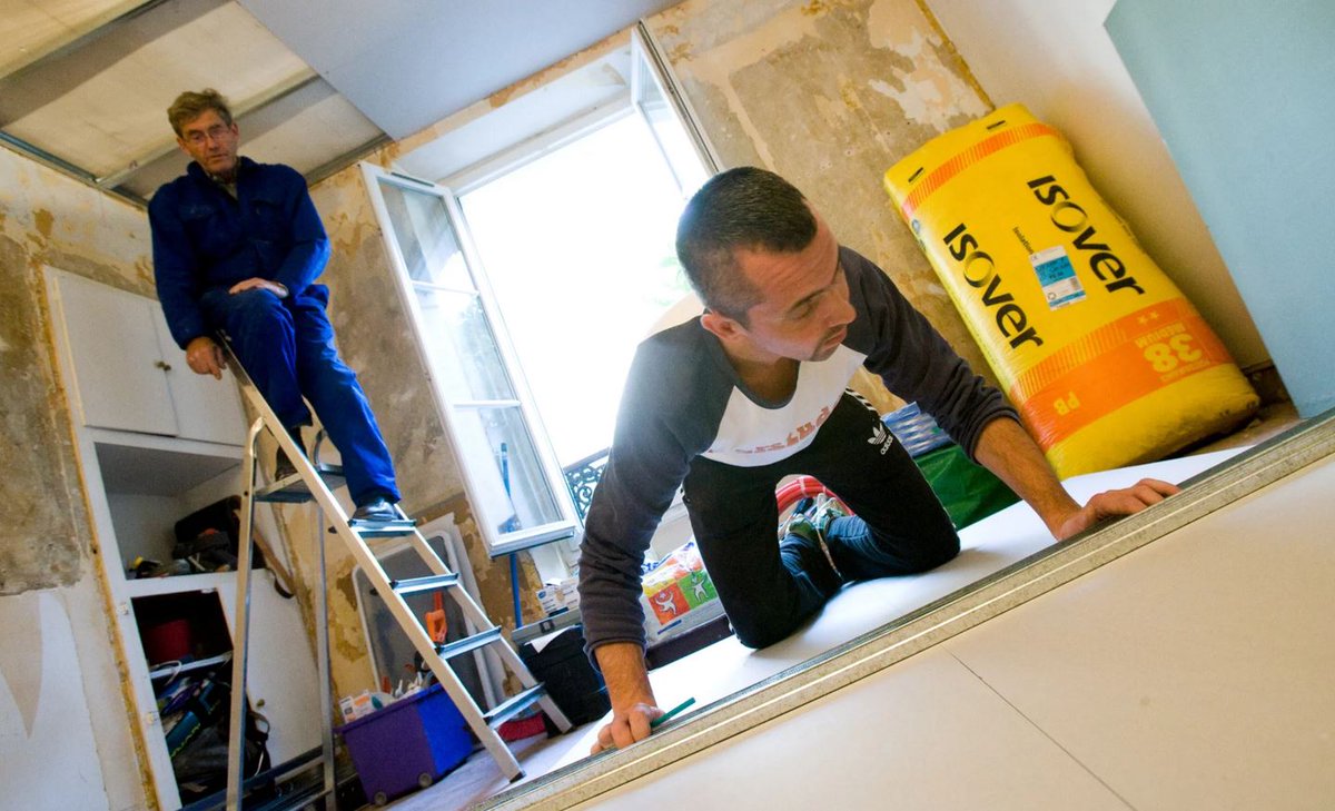 Will I pay higher stamp duty if I buy a second home to renovate and sell on? Find out: ow.ly/ZTOOv