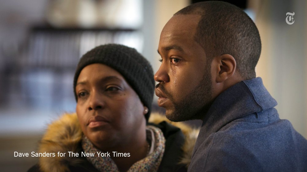 He was delivering mail in Brooklyn, when police approached him nyti.ms/1MqkKfJ