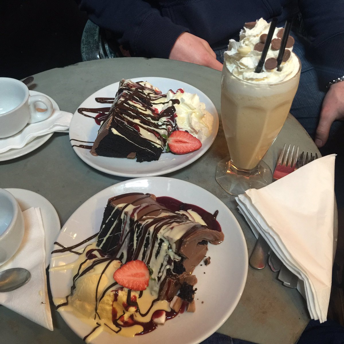 MrsManpoo's tweet photo. Choccywoccydoodah shop Brighton 😃 https://t.co/pUk3DBciWZ