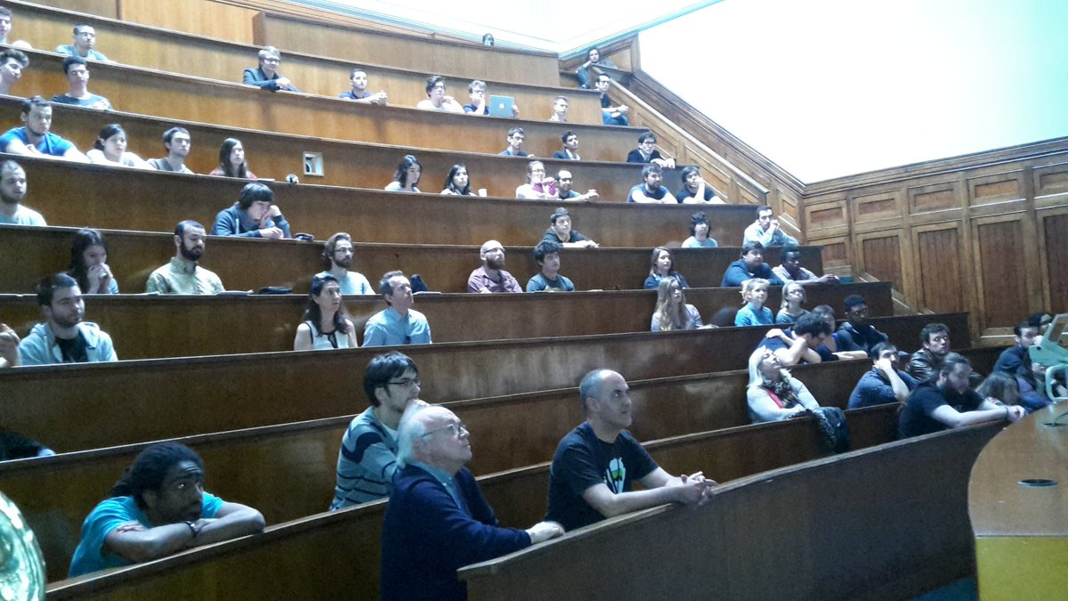 Ascoergo's tweet photo. Début des conférences pour le forum de l'IA @univbordeaux avec Michel Mouyssinat #IABx https://t.co/7KiwQ19M6b