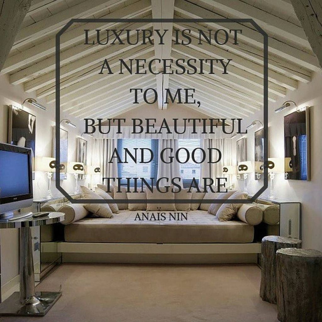 PicsFromVenice's tweet photo. Words of wisdom via @pallazinaG #notesof jetsetter #beautifulhotels #beautofulearth #venic… https://t.co/hDbHtamsf9 https://t.co/qcKB6pHIYQ