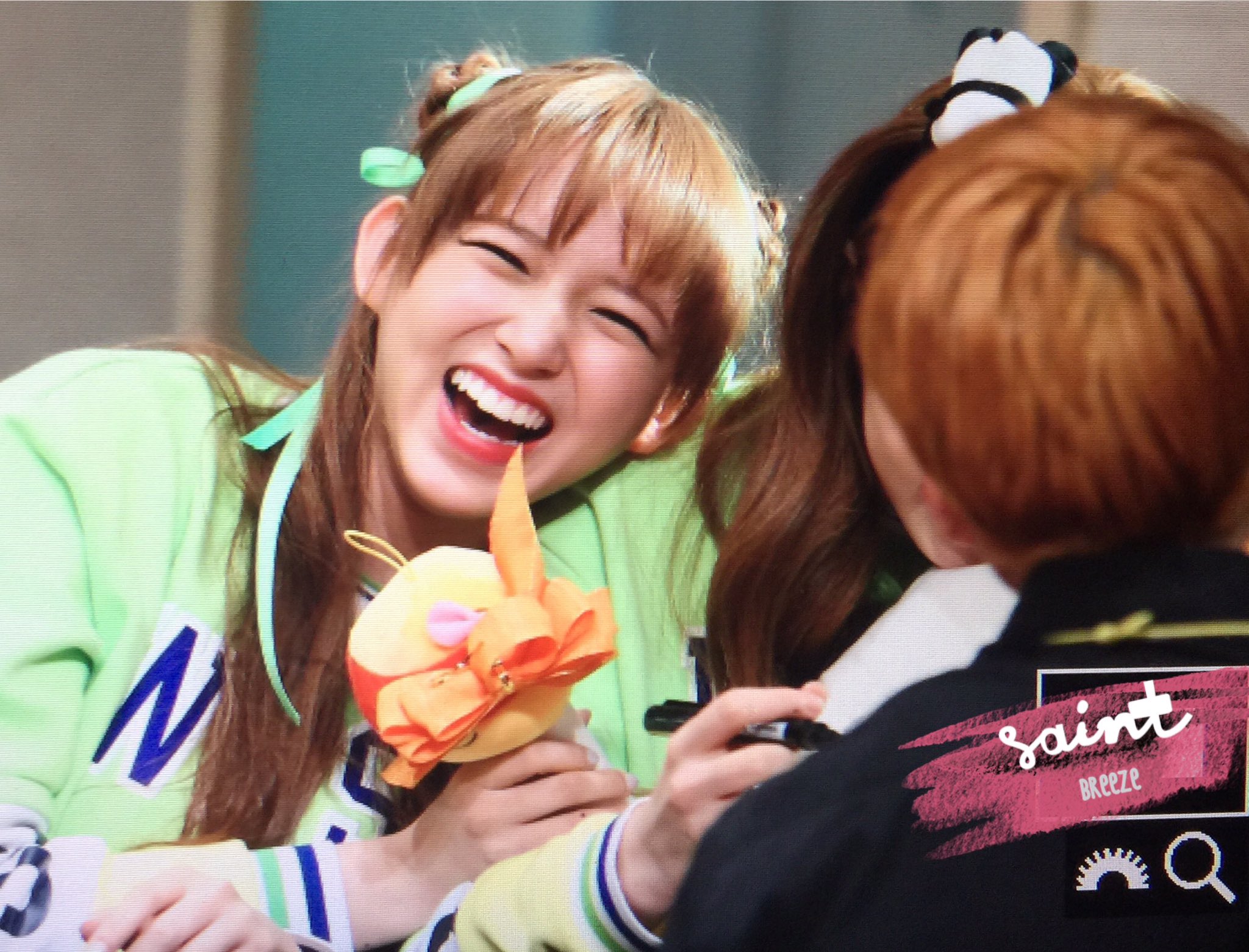 Ceeq5ctWIAAz1n7.jpg:large