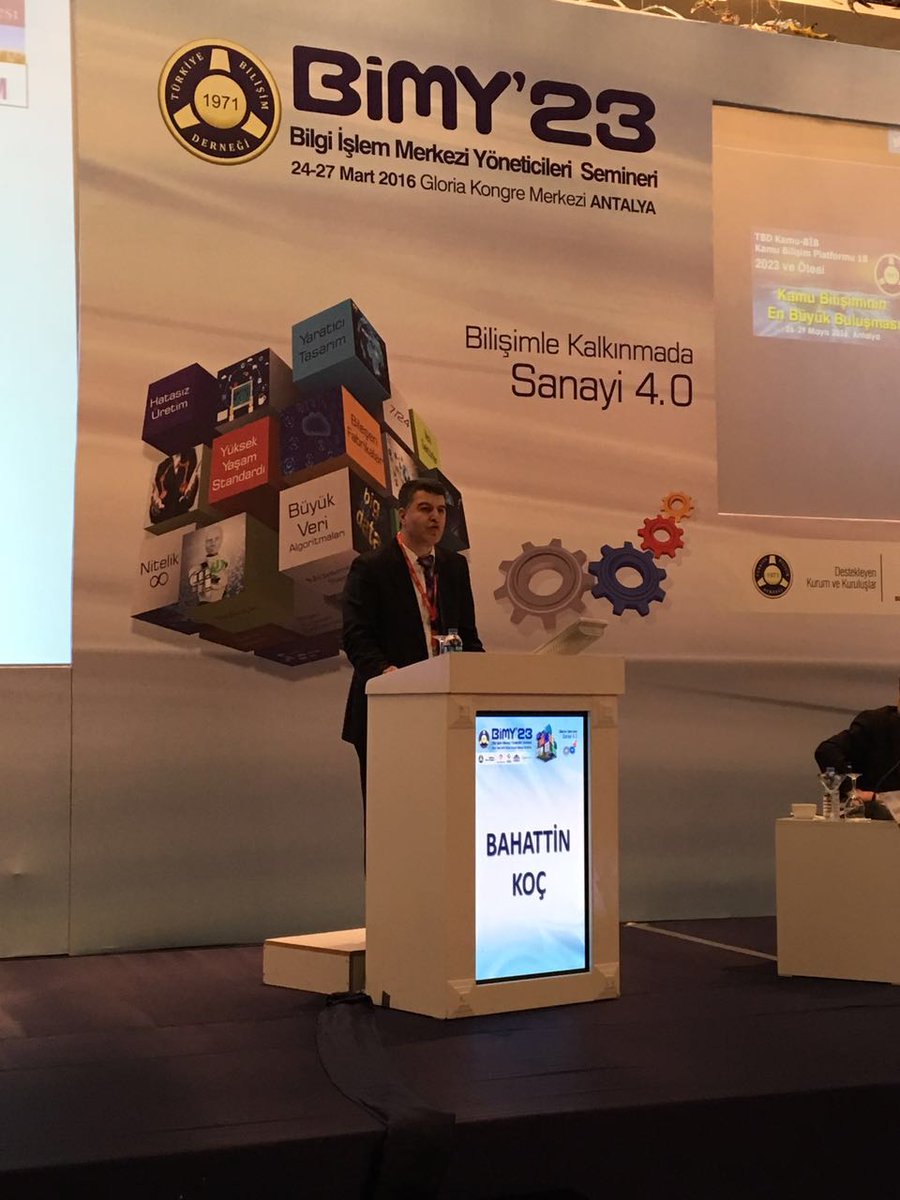 tbdgencank's tweet photo. Doç.Dr Bahattin Koç Sabancı Ünv. Nano Teknolojisi Arş. ve Uygulama Merkezi Ö.Ü. "3B bioyazılımlar" #TBDBİMY23 https://t.co/75UcnU7hZd