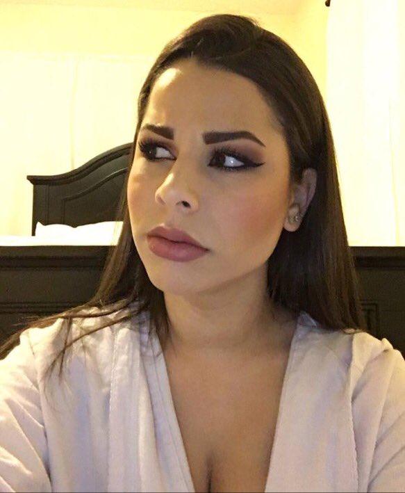 thefemaleboook's tweet photo. when you hit him with the "goodnight" text because he's taking long to reply and he replies "night" in 5 seconds https://t.co/kBlEUMzLFU