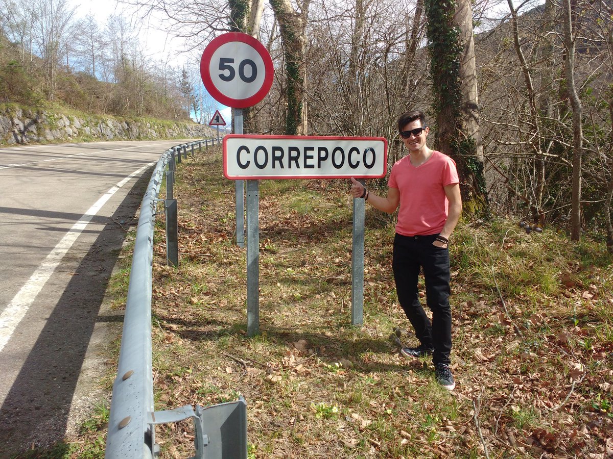 runmanantiales's tweet photo. Mirar que lugar nos hemos encontrado hoy #CorrePoco #Cantabria https://t.co/5O4nHRuibU