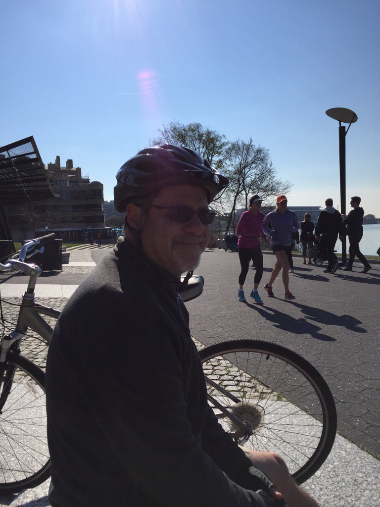 painterpaigeart's tweet photo. We rode into Georgetown- getting ready for The 5 Boro Bike ride #biking dc #dcride https://t.co/b5qK3vyx5K