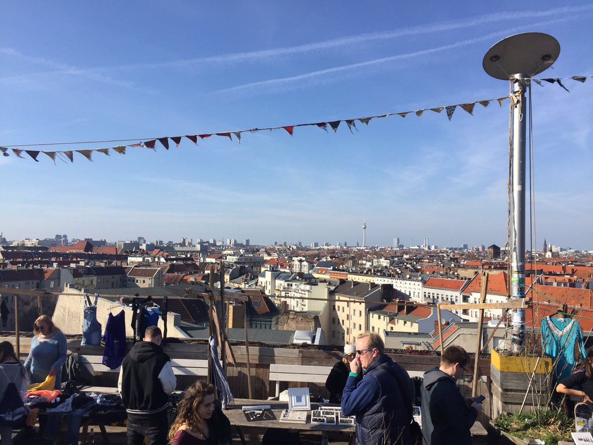 alliedrexler's tweet photo. Ein schöner Tag in #Berlin #Frühling #KlunkenKranich https://t.co/JsNSpGoDPw