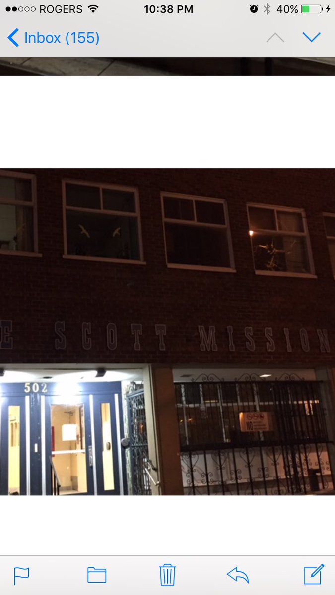 Oddsox2015's tweet photo. Good deeds on Good Friday! Donated over 900 pairs socks to Scott Mission! #oddsoxproject #helpingonesockatatime https://t.co/j2o9JuLN72