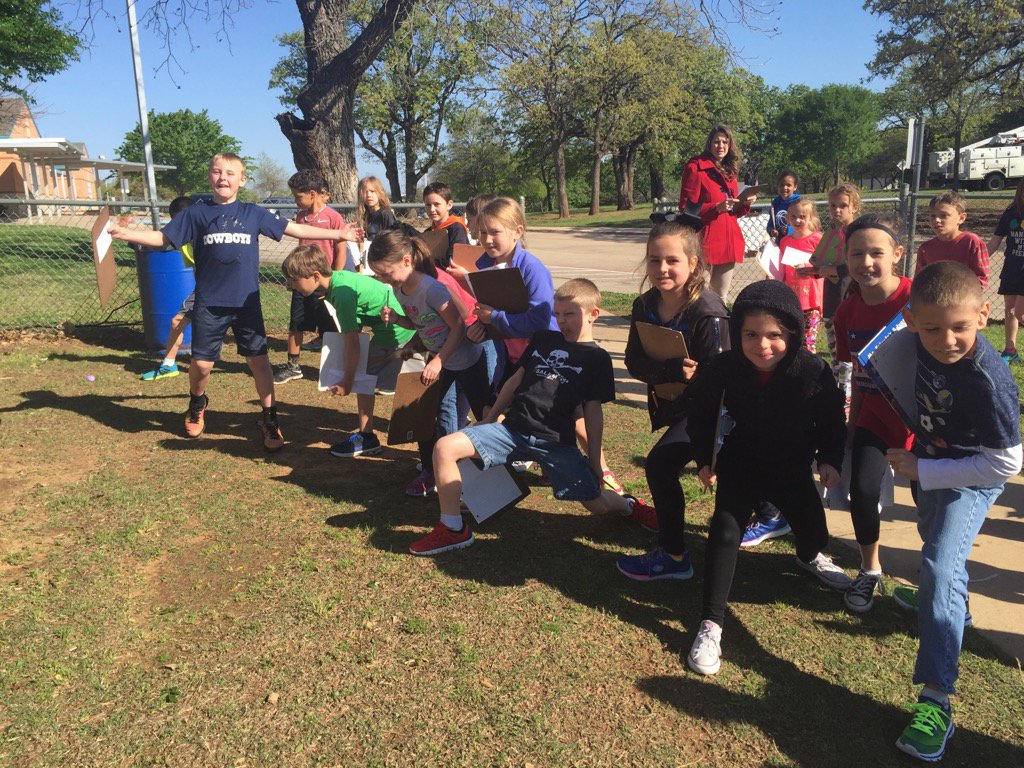 GESKathman's tweet photo. Math race time! Ready, set, let's problem solve! @GESBradshaw #GESshineon https://t.co/tto48wM3jS