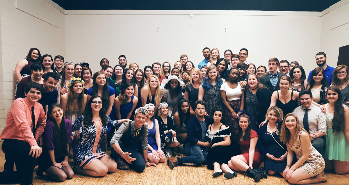 UNCGAPO's tweet photo. #RushWeek2016 is completed! Thanks for everyone's dedication and enthusiasm! #APO #SeekALifeUseful https://t.co/zNTZ4OruLL