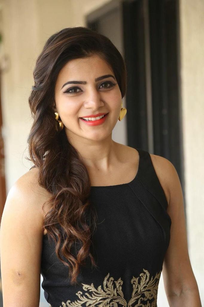 GouseJilaniAA's tweet photo. #SmilingDoll @Samanthaprabhu2 πππ
Ur smile alone can make my day&make me smile like an idiot for da rest of the day https://t.co/ljyn1Zz7hv
