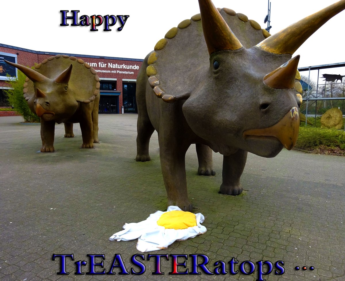 JulieNoise's tweet photo. #happy #easter https://t.co/k2otPefhXu