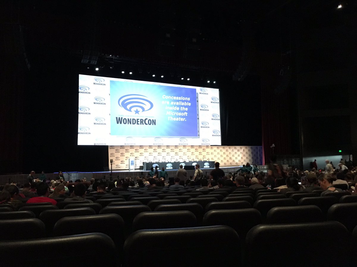 Az_Rael77's tweet photo. Lots of room in the Microsoft Theater for the #conman panel at #WonderCon @Comic_Con https://t.co/x7L0fSGh5E