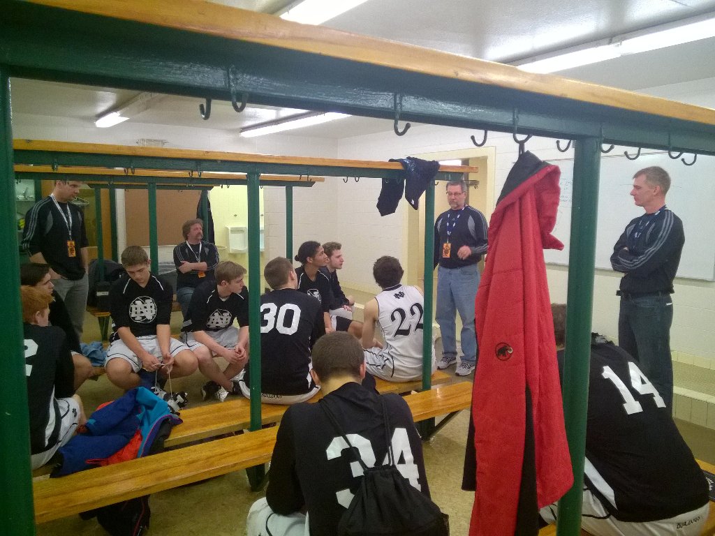 NikiskiHoops's tweet photo. Nikiski boys finished a great season with a 6th place finish. Very proud of them. One last talk from Coach K Sr. https://t.co/wXtWPbG2nF
