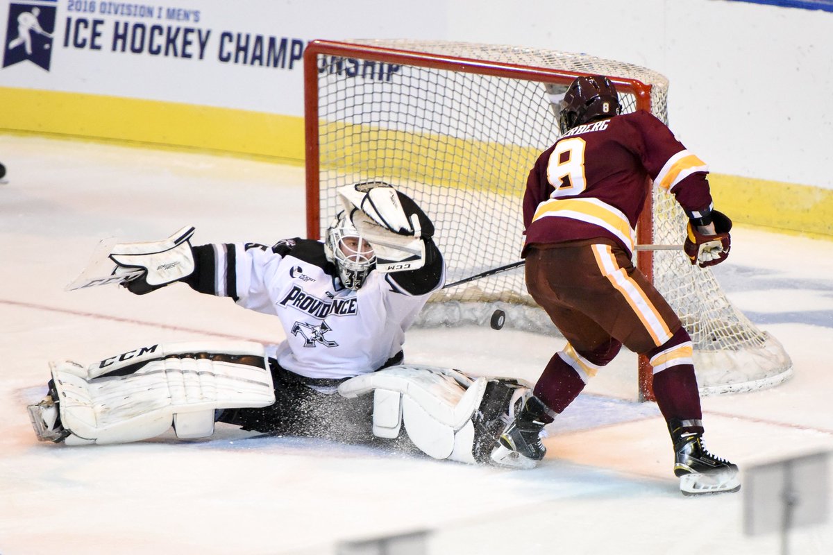 FriarsHockey's tweet photo. .@nellis_35 (1.80 GAA, .936 sv%). Greatest single-season goaltending performance in PC history. https://t.co/GGtiBVckB4