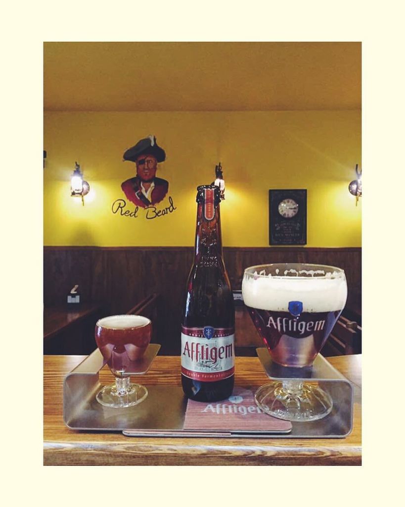 AffligemMexico's tweet photo. Kit Affligem 😍❤️ "El Ritual Affligem"
#affligem #kitaffigem #beer #doublefermentation #redbeard #like4like #likes4… https://t.co/JHQc2w0jU0