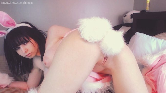 Wanna spend sometime with @DawnWillow_ as the #Easter bunny? https://t.co/rM0ftRX4Hs<a class="tags" target="_blank" title="On Twitter" href="/?out=eyJ0eXAiOiJKV1QiLCJhbGciOiJIUzUxMiJ9.eyJpYXQiOjE3MjI2NTAxMzEsImlzcyI6InR3cG9ybnN0YXJzLmNvbSIsIm5iZiI6MTcyMjY1MDEzMSwiZXhwIjoxNzU0MTg2MTMxLCJyZWRpcmVjdF91cmwiOiJodHRwczovL3R3aXR0ZXIuY29tL0Rhd25XaWxsb3dfIn0.IzQ8DPPG7N7_XAJ84fgKOGzOLrO2DDcFR5Byjty_Gs1V_3sC2fKxQ6je4PeklwIWUuqqn78RjzZSJPAltqAY0g">@DawnWillow_</a><a href="/tag/easter"class="tags"><span>#easter</span></a>