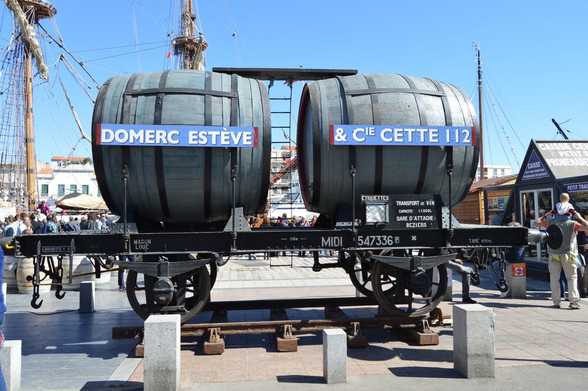 Le fameux bi-foudre ; bon j'ai pas vu de rhum !!! <a href="/PhilippeMalric/">Philippe Malric ⚓</a> <a href="/PatriceAiello/">Patrice Aiello</a> @EscaleASete2016 #eas2016