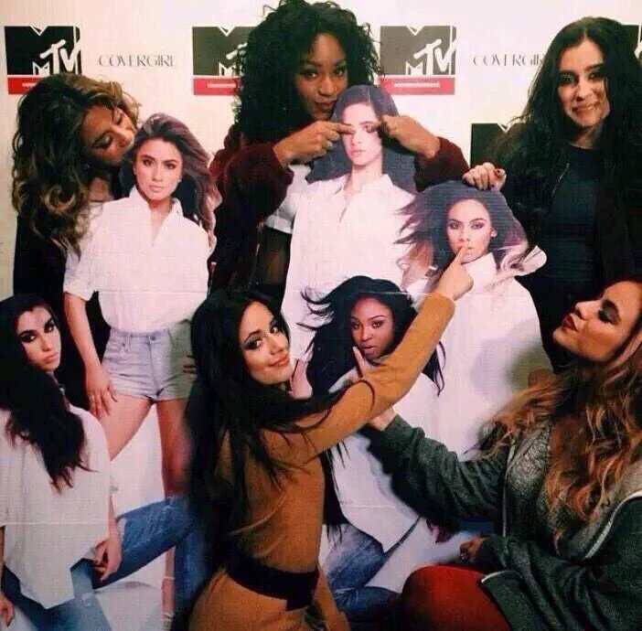 5HBrasilRS's tweet photo. RT pra ajudar...
GO HARMONIZERS 
#Harmonizers #iHeartAwards #BestFanArmy https://t.co/X8yhkJE7rh