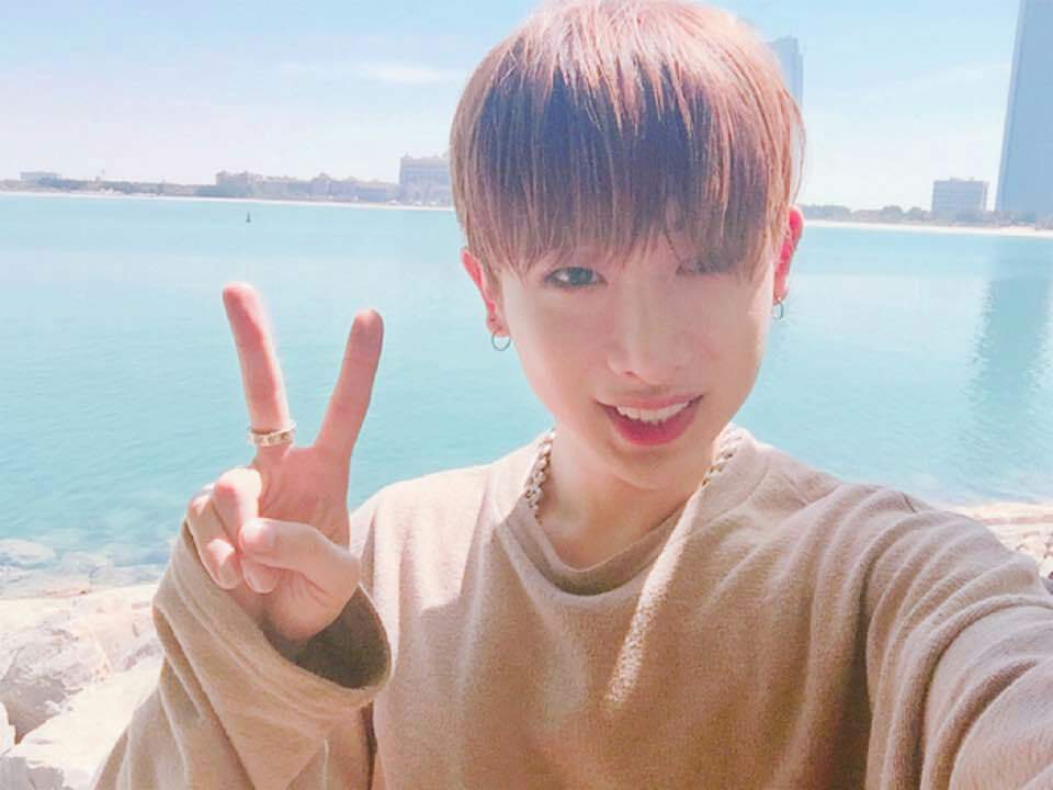 MONSTAXTRANS's tweet photo. (FANCAFE) 160326 Wonho

Monbebes! I want to be under the sunlight with you. It's night in Korea? I miss you MonNight https://t.co/LFFiyzeNyq