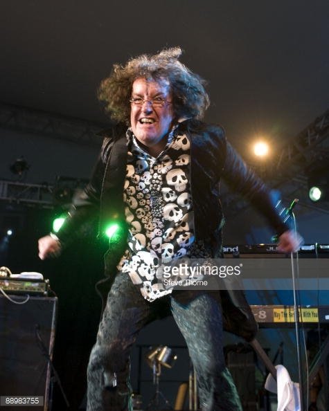 Jd0205's tweet photo. #MontyOxyMoron #StuWest #Pinch
The many guises of #TheDamned #40yrsofanarchychaos&destruction https://t.co/ZjjGmpfY9q
