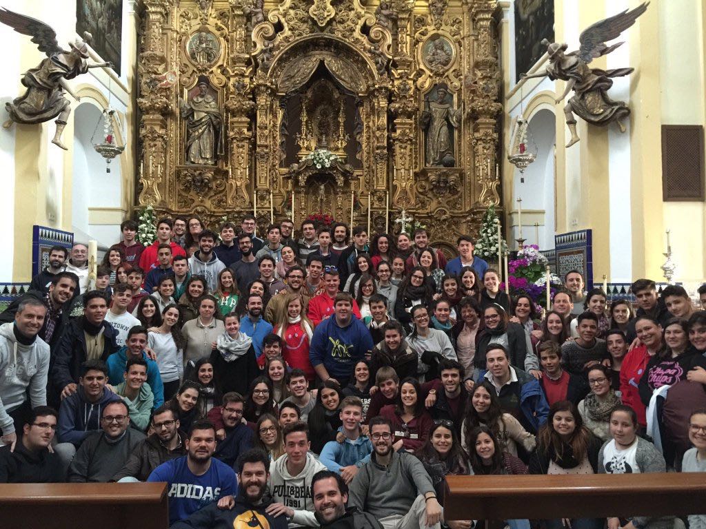 JeortaM_sdb's tweet photo. Celebrando la misericordia de Dios en Loreto #PascuaSalesiana https://t.co/DAd0SvOXCN