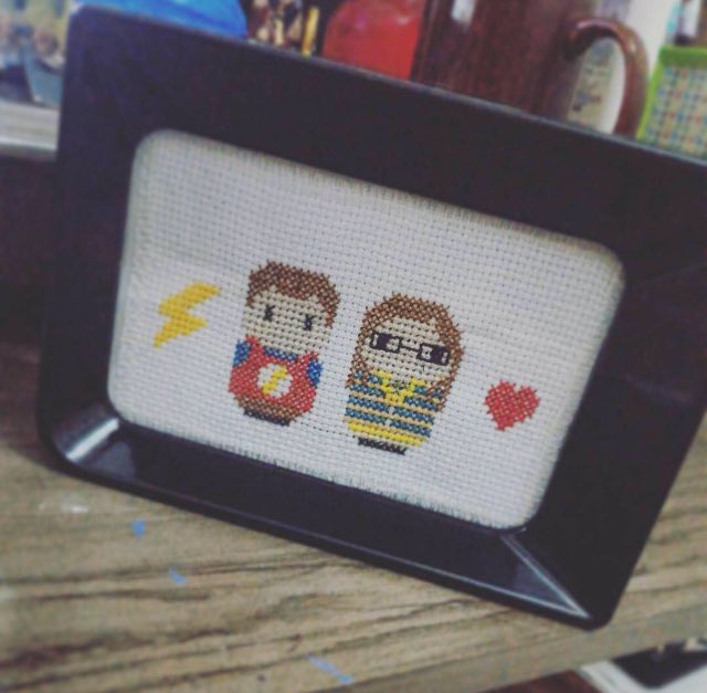 Emmy4Mayim's tweet photo. Sheldon & Amy: SHAMY #fanart #needlework
by jullyannah/IG
#tbbt #nerdstitch #sheldoncooper #amyfarrahfowler https://t.co/cJzrqopJLA