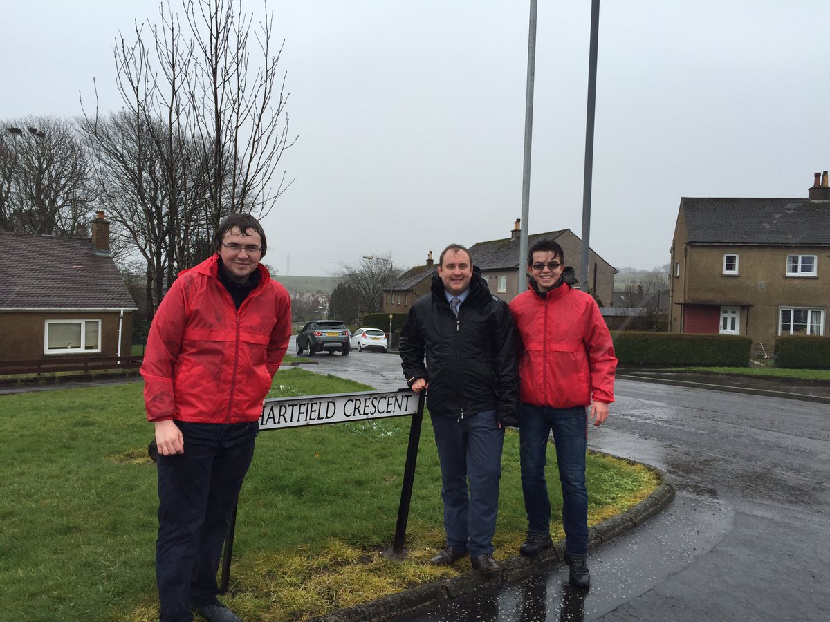 PFOKane's tweet photo. On home turf. Great response for the local boy in Neilston today! Great talking to so many people I know! #teamokane https://t.co/XfV0KSV9fm