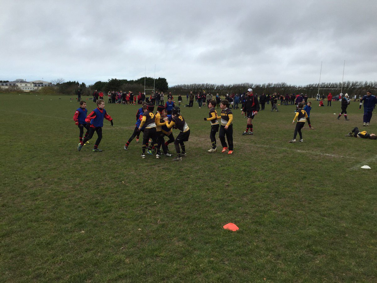JRFCA_EASTER's tweet photo. Great match between Jersey vs Le Rheu.  #EasterWeekendofRugby #SGPBHambros @SocGen_UK @SG_PrivateBank https://t.co/YsttWseLGR