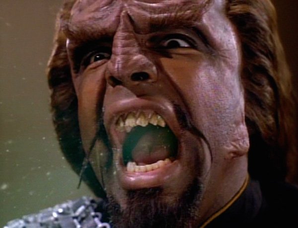 ObservesThe's tweet photo. @_Captain__Kirk_ Is THIS what you had in mind, Captain? https://t.co/iR2vP5ykA7
