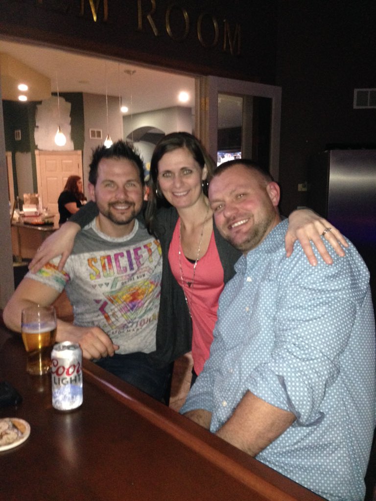lfintel12's tweet photo. ❤️my bros @JonPenne @JaredPenne https://t.co/A4ghBbJTev