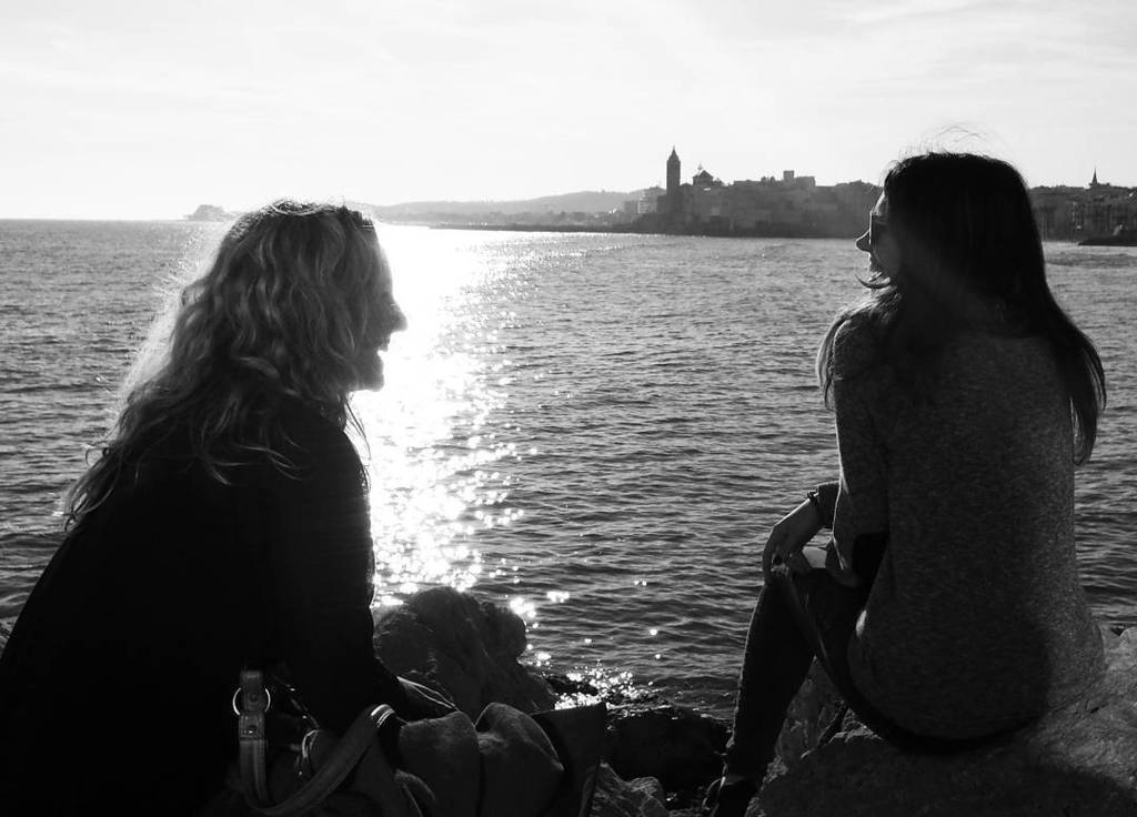 cat_testimo's tweet photo. 🔹Cant a la vida🔹
#sitges #igersitges #catalunya #catalunyatestimo #catalunyagrafias #sea … https://t.co/R5YUaQW9jS https://t.co/DGSVHtjNZ1