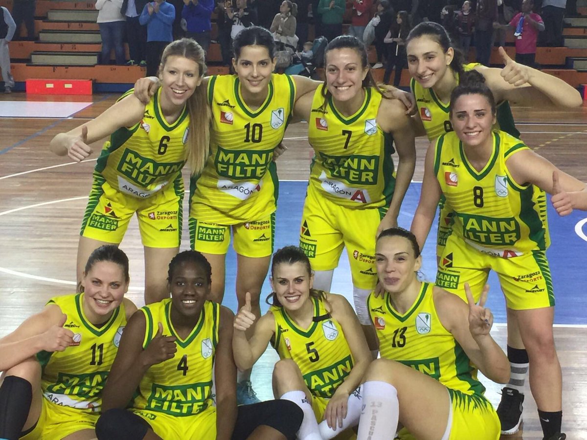 Gabyocete5's tweet photo. Si si si el PLAY OFF ya esta aqui!! Grandee equipoo,objetivo cumplidoo! Ahora a disfrutar!!😍👌🏼🏀 #playoff #mannfilter https://t.co/NLaDrWzW25