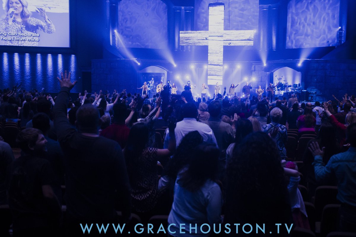 GraceHoustonTX's tweet photo. We are excited to show you what we've been working on for Easter. See you at 8am and 10am!
#becuasehelives #LEDCROSS https://t.co/QqRc3mdxlJ