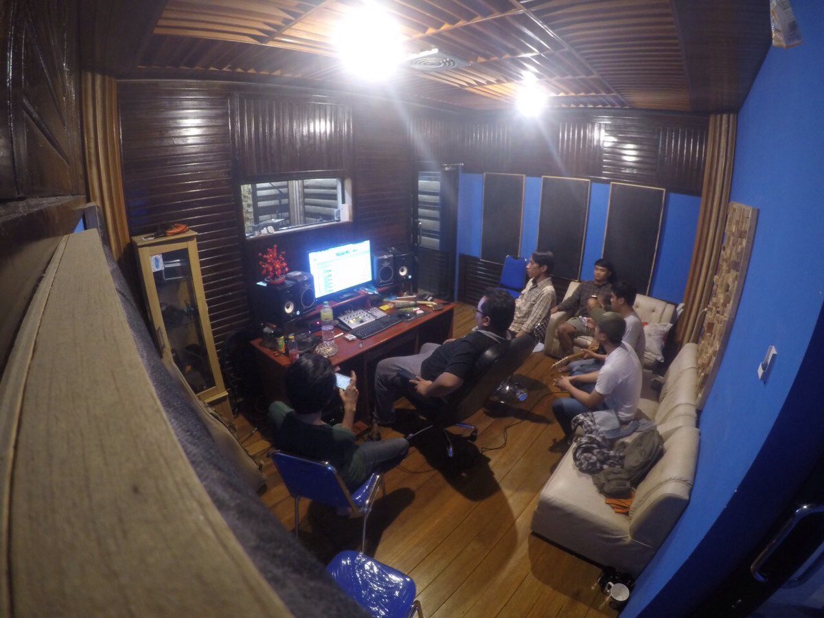 BADASSMONKEY tweet media