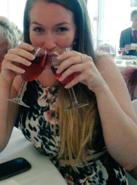 megadomb1tch's tweet photo. Drink it up #wedding #greedy #wine #alcohol #tipsy you can tell by my #eyes am already licked 🍷#drinkinlove https://t.co/X4ksTu1V7w