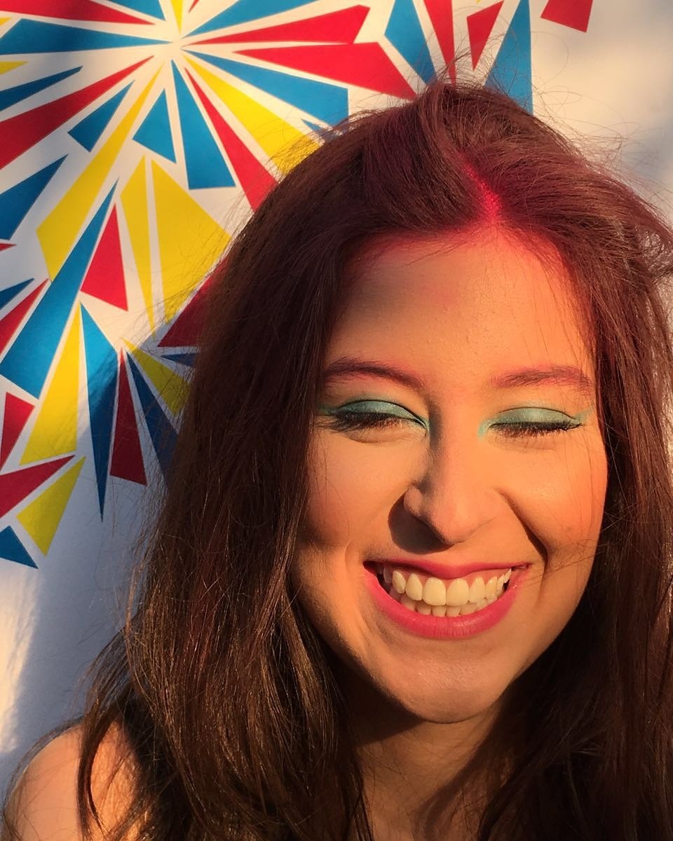 Gaby_Antho's tweet photo. #SmilersNeverDie #smile #colors #Happiness #CMYK https://t.co/0t10Nf64UP