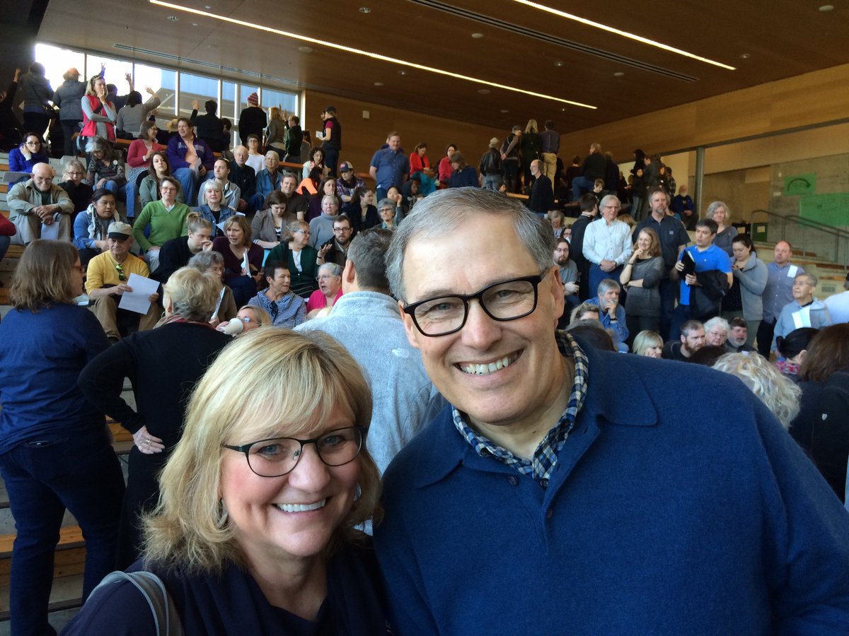 JayInslee's tweet photo. Trudi and I caucusing in Bainbridge. Great turnout! #waelex #wacaucus https://t.co/czDHRn0W6E