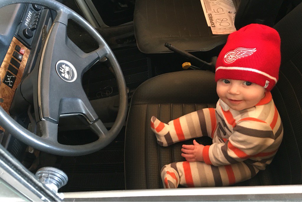 Spartylynne's tweet photo. LGRW! https://t.co/jZZq46RI9S