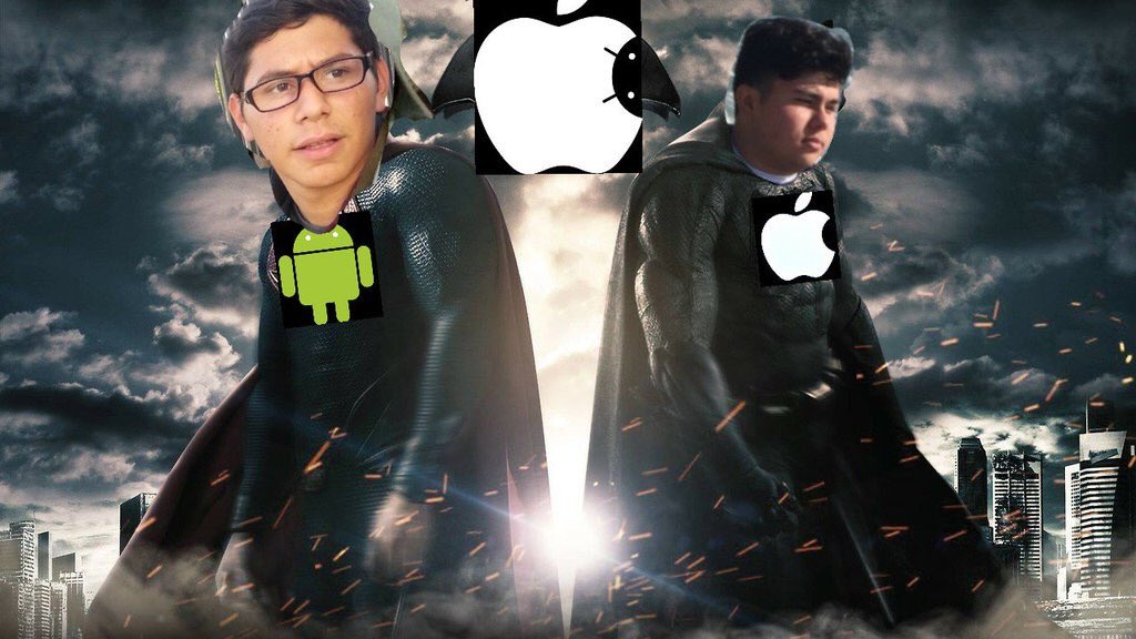 Cristiannite's tweet photo. #BatmanvSuperman #IphonevAndroid https://t.co/NvaIRwPlVc