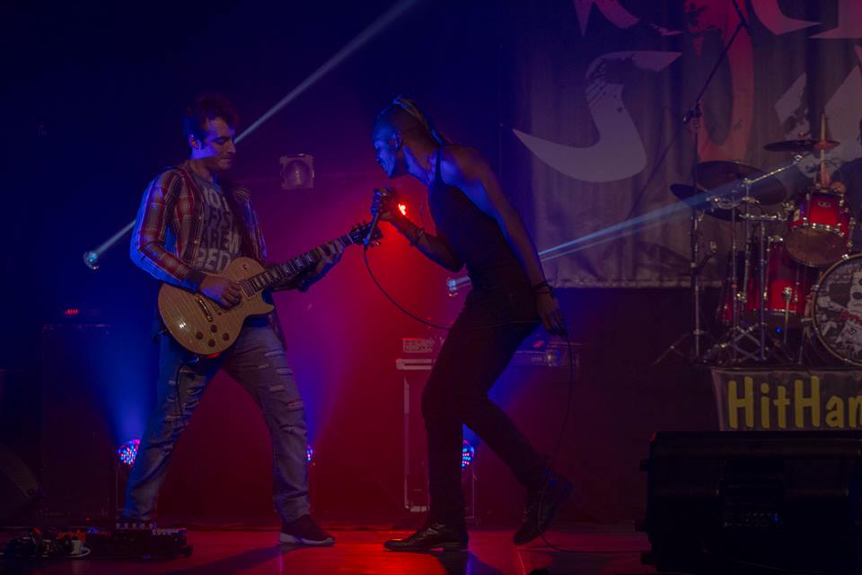 TheKanvas_'s tweet photo. The Kanvas en #concert à #Paris ! #rockmusic https://t.co/Mw1VqS0EY4 https://t.co/vyFKjuDWN0