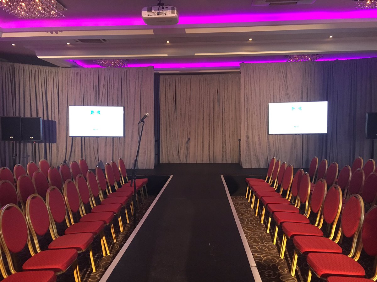 MissKerry2017's tweet photo. The stage is set here in the @TheBrehon @MissIrelandORG #MK16 https://t.co/PMbaAPoAjM