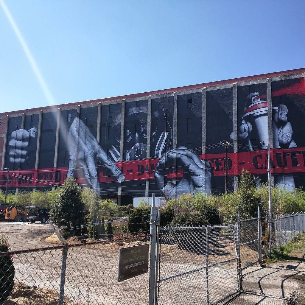 kentuckyrambles's tweet photo. #streetart #lovelexington #explorekentucky https://t.co/LqAtSd5cvY