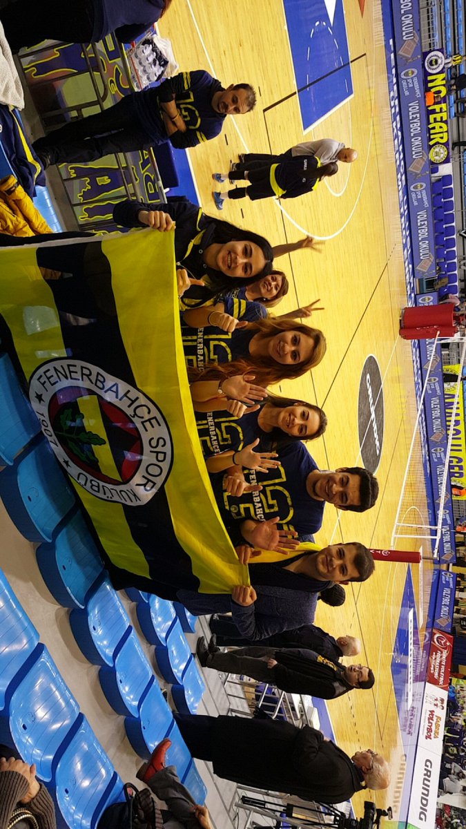 22. Haftayı Galatasaray karşısında 3-0 tamamlayan Sarı Meleklerimizi yanlız bırakmadık! <a href="/FBvoleybol/">Fenerbahçe Medicana</a>