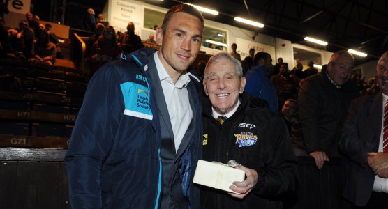 leedsrhinos's tweet photo. Billy Watts RIP https://t.co/AxSBlzsTQe https://t.co/fbS8M3z4js