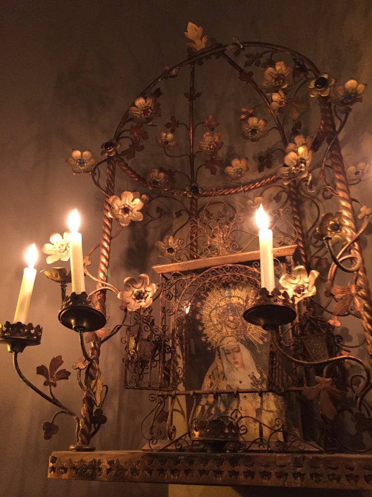 La feria d'Arles: des coups à devenir mystique! @MagDuran @tgarcia_fbgl <a href="/francklidon/">francklidon</a>