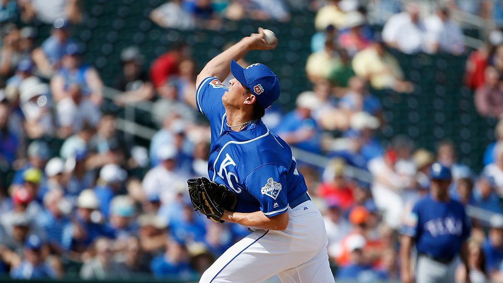 Royals's tweet photo. Chien-Ming Wang throws zeros on the scoreboard against the A’s: https://t.co/qqP540Jwno #RoyalsST https://t.co/0TXG9r9tlA