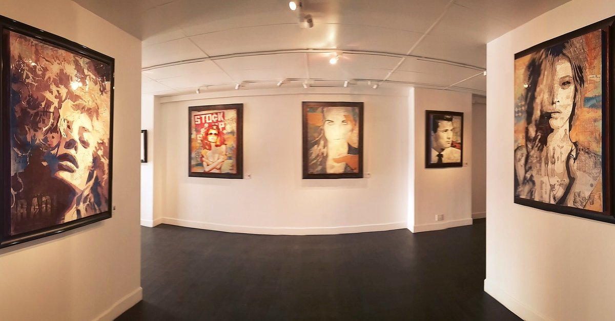 Monarch_FineArt's tweet photo. A moment of quiet before #heroicprocession begins #urbanart #corybennett #contemporaryart #galleryview #lajolla #art https://t.co/UgZrvEXmic